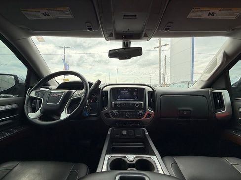 Used 2015 GMC Sierra 1500 SLT w/ SLT Crew Cab Value Package image 26