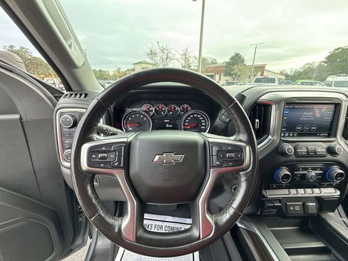 Used 2022 Chevrolet Silverado 1500 RST w/ Bed Protection Package image 14