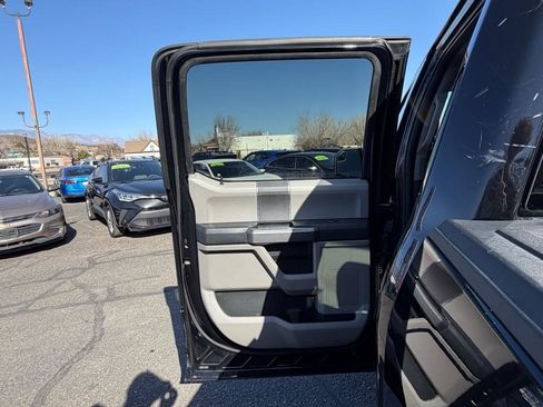 Used 2016 Ford F150 XLT image 24