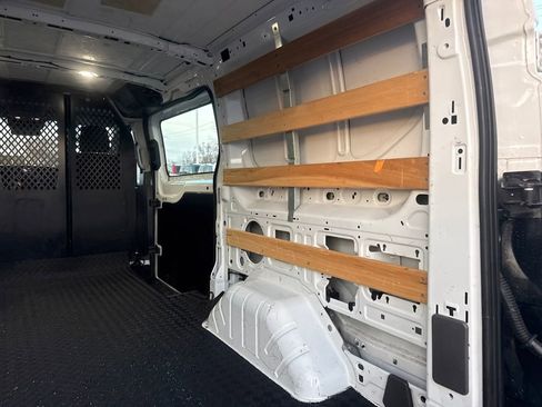 Used 2024 Ford Transit 250 Low Roof w/ Exterior Upgrade Package image 12