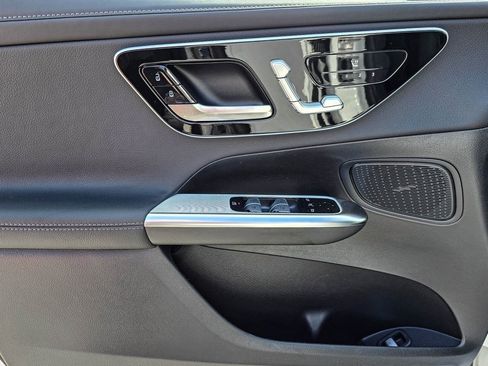 New 2025 Mercedes-Benz GLC 300 4MATIC image 11