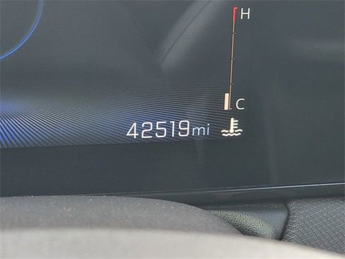 Certified 2024 Chevrolet TrailBlazer RS image 38