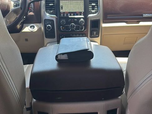 Used 2018 RAM 2500 Laramie AWD/4WD image 22