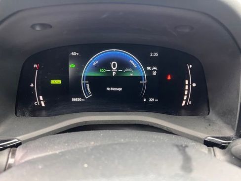 Used 2025 Toyota Camry LE FWD image 6