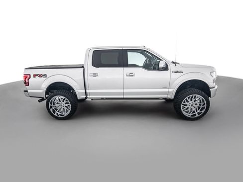 Used 2016 Ford F150 Platinum w/ Equipment Group 701A Luxury AWD/4WD image 4