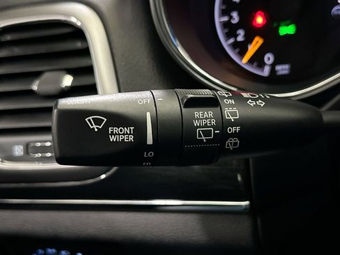 Used 2017 Jeep Grand Cherokee Trailhawk image 28