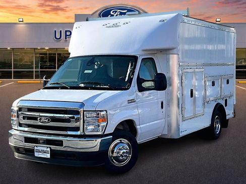 New 2026 Ford E-350 and Econoline 350 Super Duty w/ Power Equipment Group RWD image 2