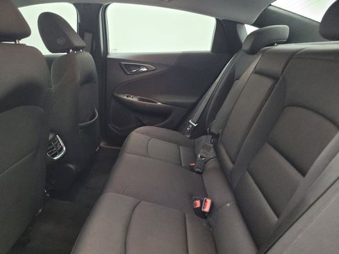 Used 2024 Chevrolet Malibu LT FWD image 18