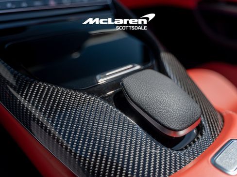 Used 2022 Mercedes-Benz SL 63 AMG 4MATIC image 16