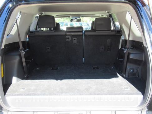 Used 2016 Toyota 4Runner SR5 image 29