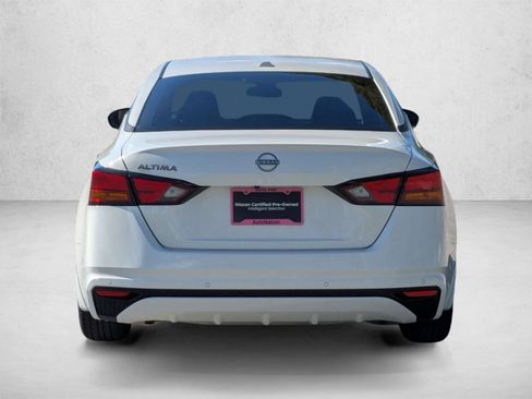 Certified 2025 Nissan Altima 2.5 S FWD image 7