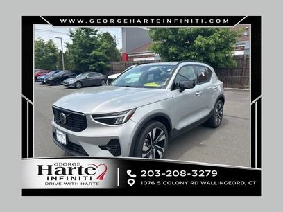 Used 2023 Volvo XC40 B5 Plus w/ Protection Package Premier