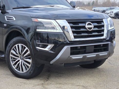 Used 2021 Nissan Armada SV w/ SV Appearance Package image 2