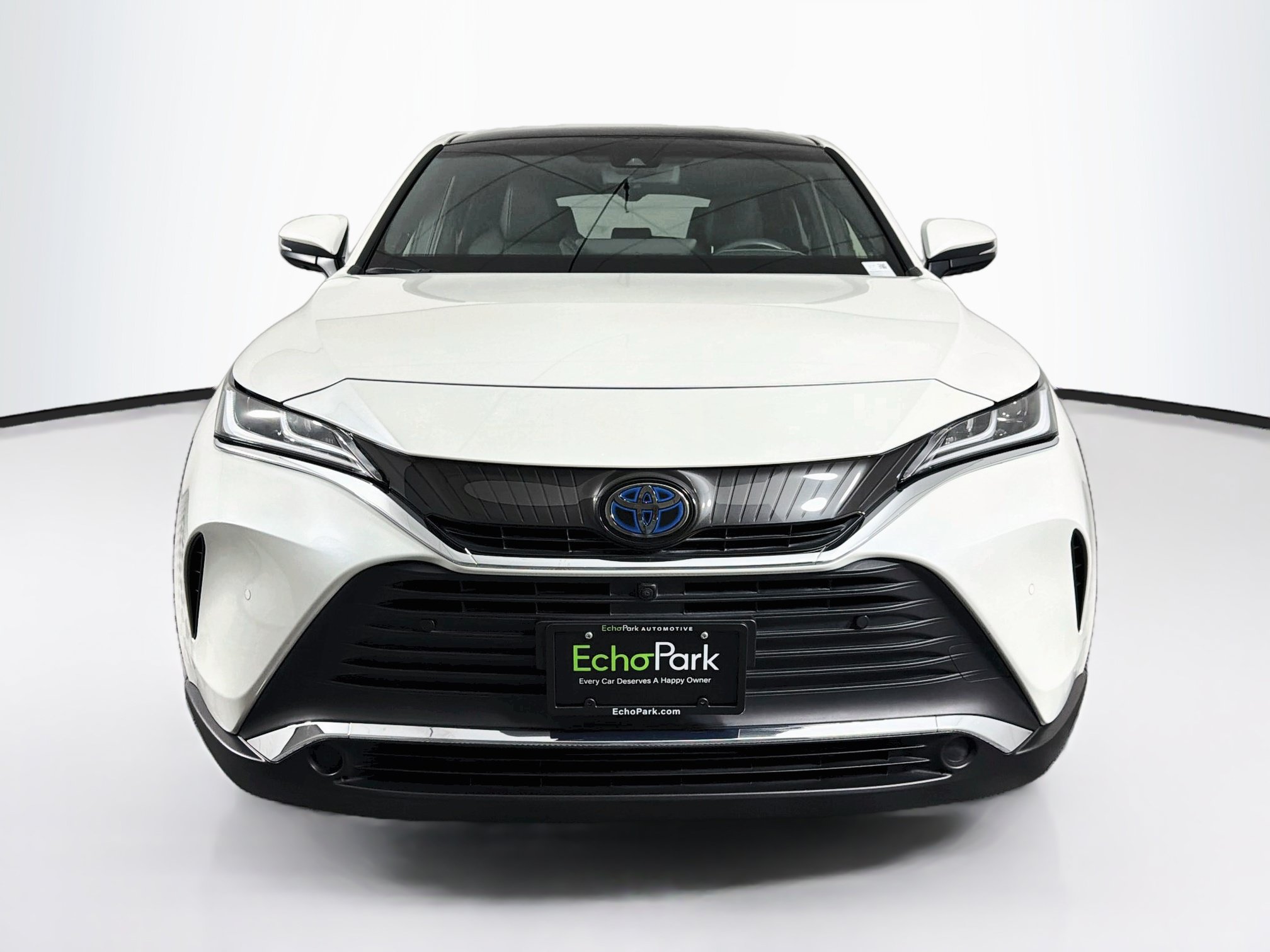 Used 2021 Toyota Venza Limited AWD/4WD image 2