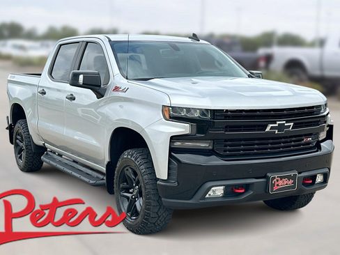Used 2020 Chevrolet Silverado 1500 LT Trail Boss AWD/4WD image 1