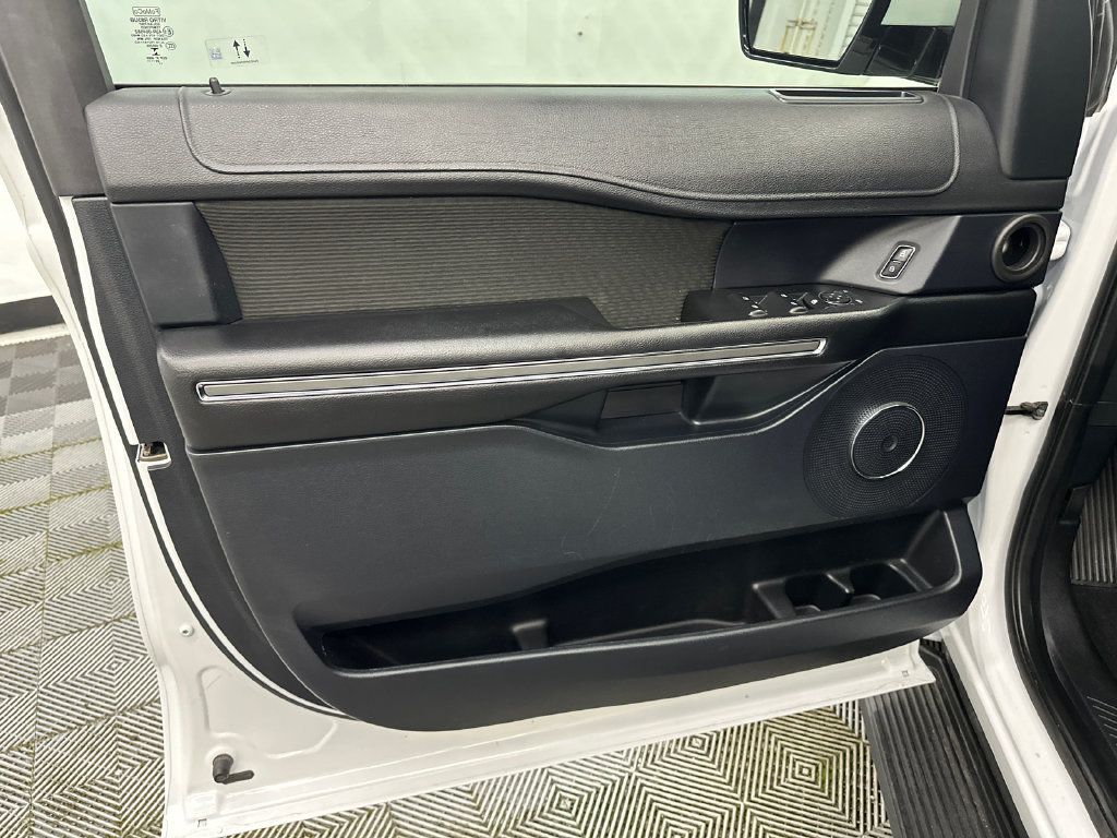 Used 2020 Ford Expedition XLT AWD/4WD image 10