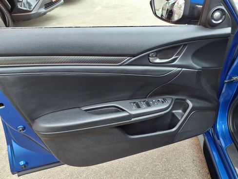 Used 2018 Honda Civic Sport Touring image 14