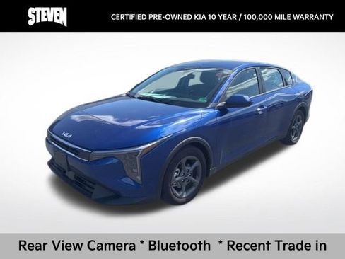 Certified 2025 Kia K4 LXS image 1