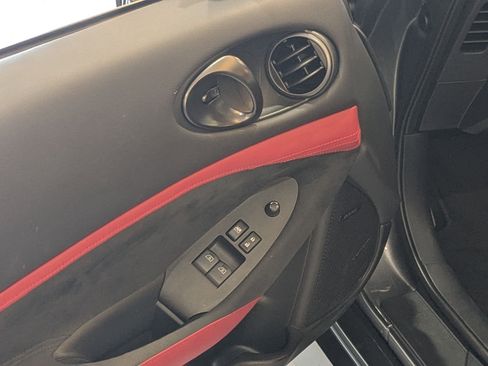 Used 2025 Nissan Z Performance w/ Floor Mat Package RWD image 10