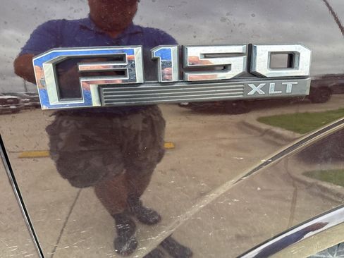 Used 2018 Ford F150 XLT w/ Equipment Group 302A Luxury image 16