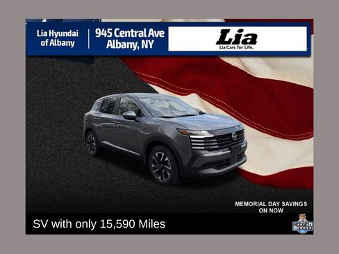 Used 2025 Nissan Kicks SV w/ Charging Package AWD/4WD image 1