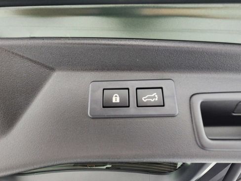 Used 2026 Subaru Outback Premium AWD/4WD image 21
