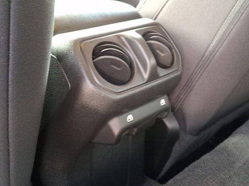 Used 2022 Jeep Wrangler Unlimited Sport AWD/4WD image 10