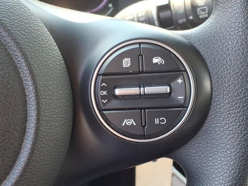 Certified 2023 Kia Soul LX FWD image 20