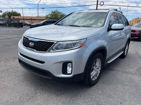 Used 2015 Kia Sorento LX FWD image 7