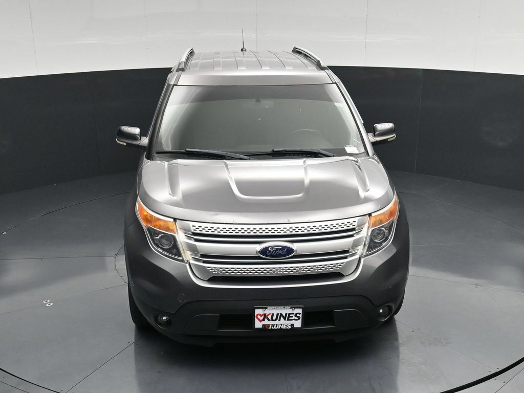 Used 2013 Ford Explorer XLT AWD/4WD image 46