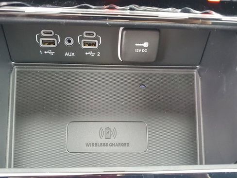 New 2025 Jeep Grand Cherokee Altitude image 27