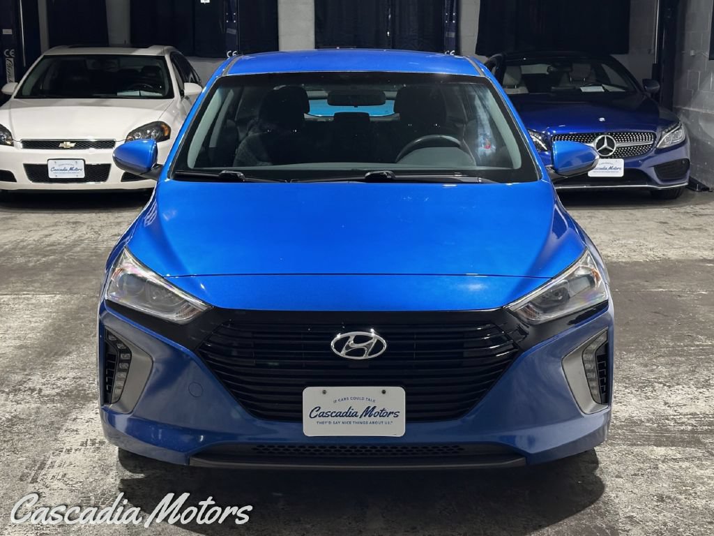 Used 2017 Hyundai Ioniq SEL FWD image 4