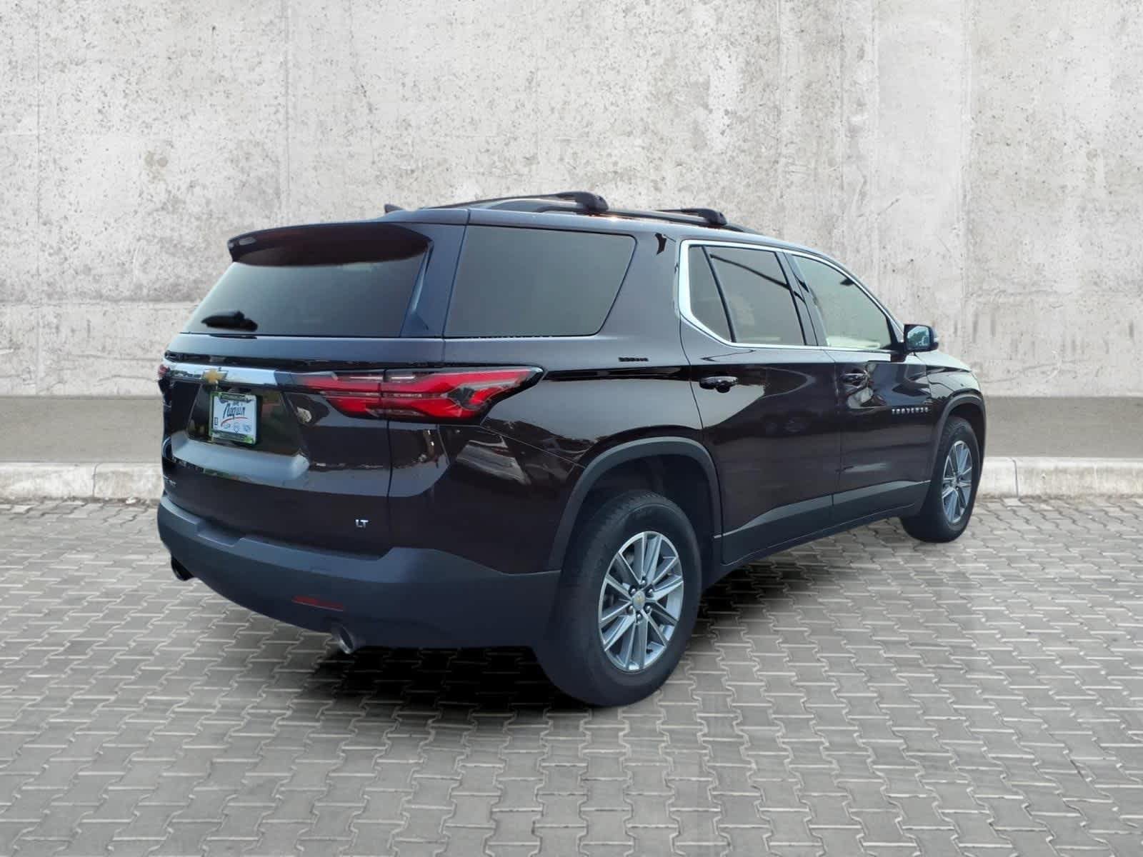 Used 2023 Chevrolet Traverse LT w/ LPO, Floor Liner Package AWD/4WD image 10