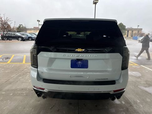 New 2026 Chevrolet Suburban Premier image 6