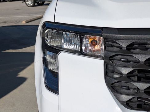 New 2025 Ford Maverick XL w/ 4K Tow Package image 9