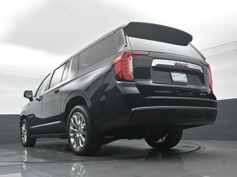 Used 2022 GMC Yukon XL SLT w/ SLT Premium Package AWD/4WD image 76