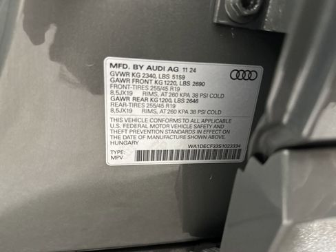 Used 2025 Audi Q3 2.0T Premium image 39