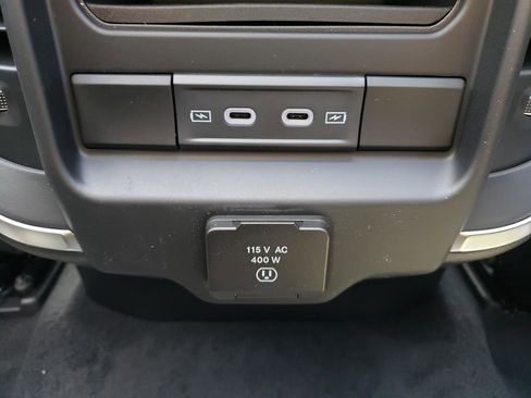New 2026 RAM 1500 Big Horn AWD/4WD image 13