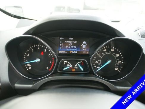 Used 2017 Ford Escape Titanium image 18