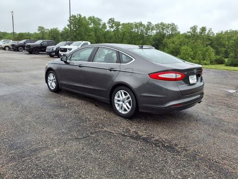 Used 2016 Ford Fusion SE w/ Equipment Group 202A FWD image 31