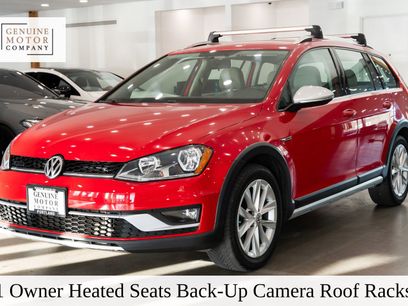 Used 2017 Volkswagen Golf Alltrack S
