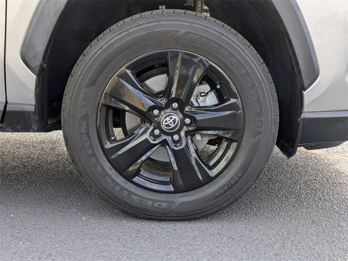 Used 2023 Toyota RAV4 XLE image 12