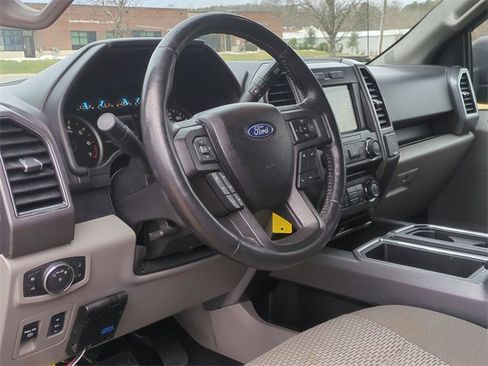 Used 2018 Ford F150 XLT w/ Equipment Group 302A Luxury image 20