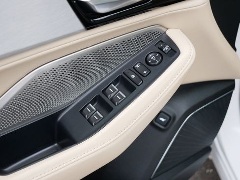 Used 2024 Acura MDX image 19