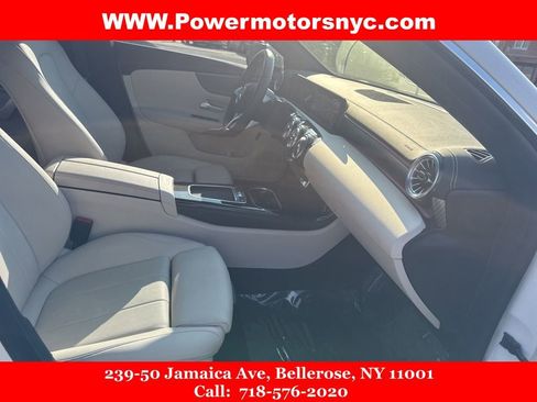 Used 2024 Mercedes-Benz CLA 250 4MATIC w/ Exclusive Package image 14