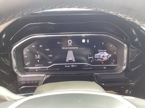 Used 2023 GMC Sierra 1500 SLT w/ SLT Premium Package AWD/4WD image 13