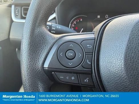 Used 2023 Toyota RAV4 XLE FWD image 3