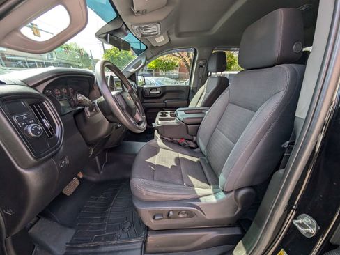 Used 2023 Chevrolet Silverado 1500 Custom image 15