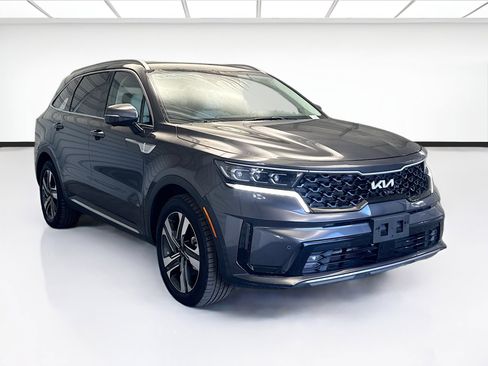 Used 2024 Kia Sorento SX Prestige image 3