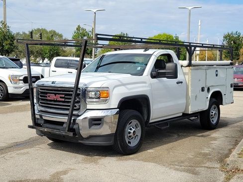 Used 2017 GMC Sierra 2500 Base image 3